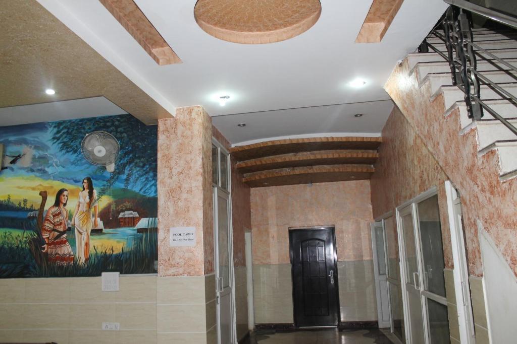 Hotel Hridey Inn Új-Delhi Kültér fotó