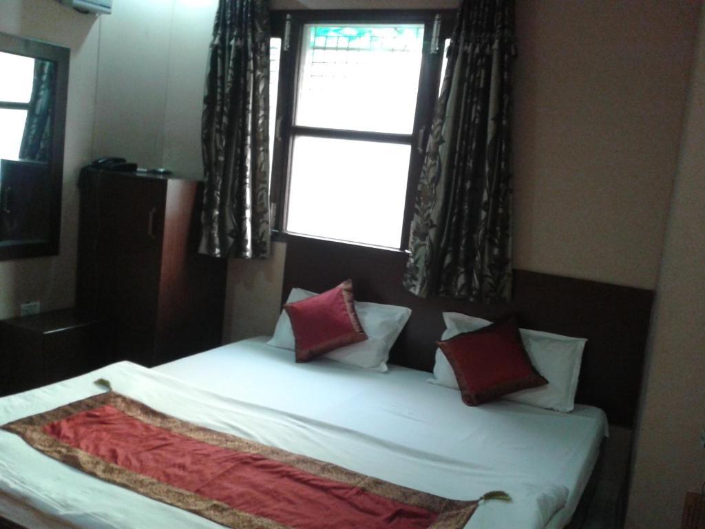 Hotel Hridey Inn Új-Delhi Szoba fotó